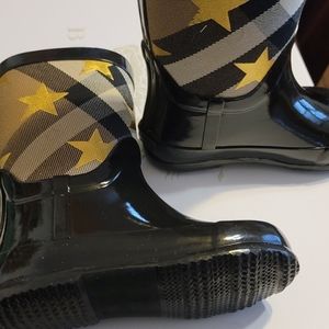 Toddler burberry boots